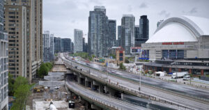 Подробнее о статье Канадские новости с М. Береговской (19.10.25)